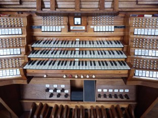 jehmlich-orgel-st-johannis.jpg